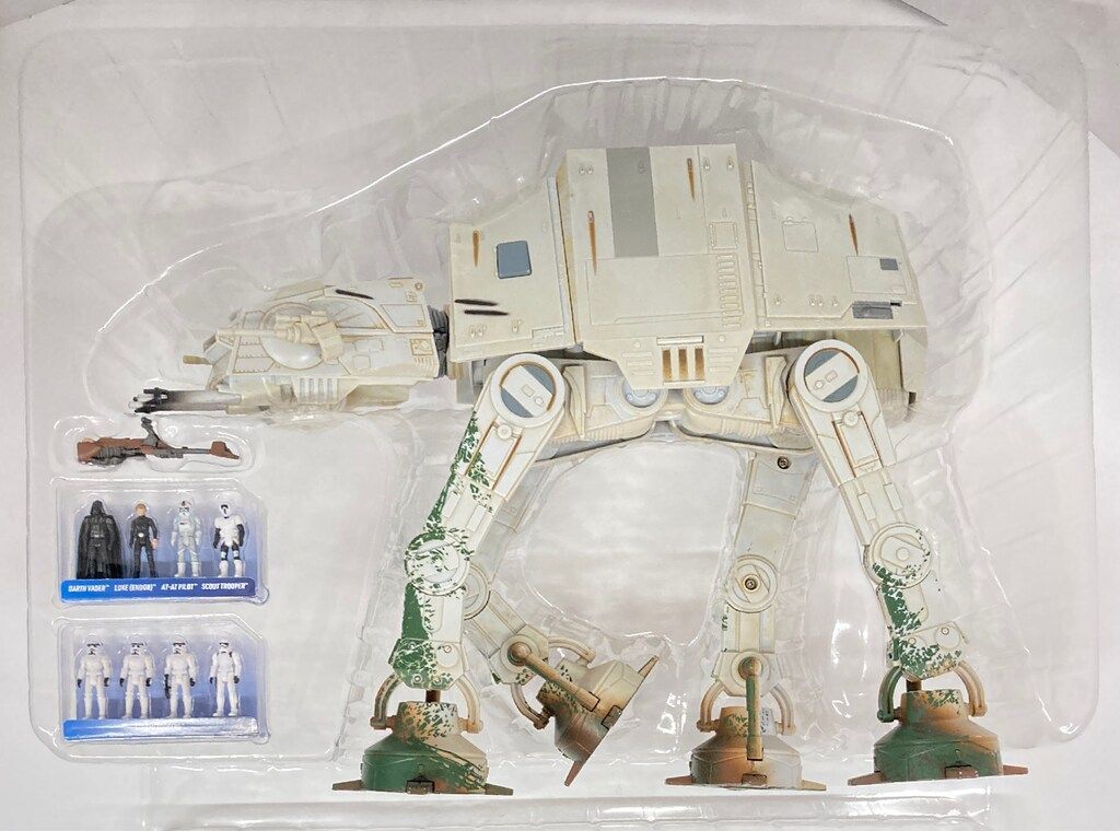 Star Wars Endor AT-AT フィギュア Star Wars Endor Version AT-AT Walker - GeekAlerts