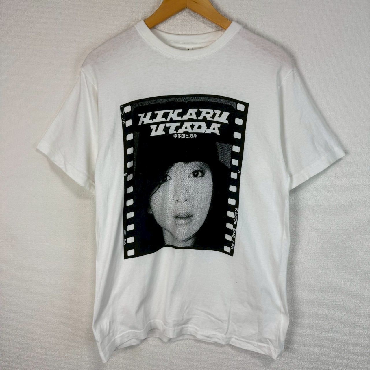 宇多田ヒカル Tシャツ (古着) 宇多田ヒカル Tシャツ アーティストT 半袖 クルーネック フォト