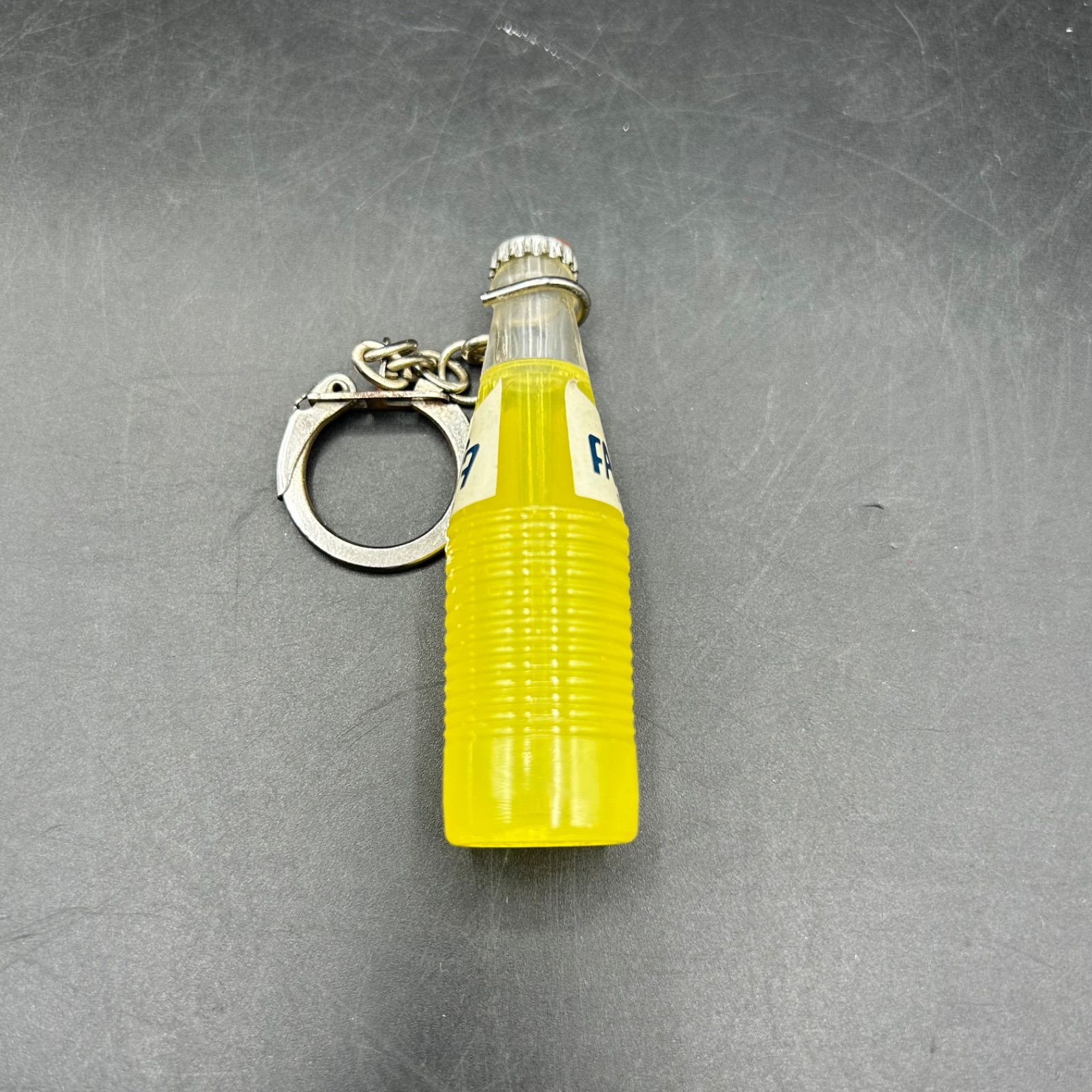 ファンタ FANTA ミニボトル キーホルダー 昭和レトロ - メルカリ
