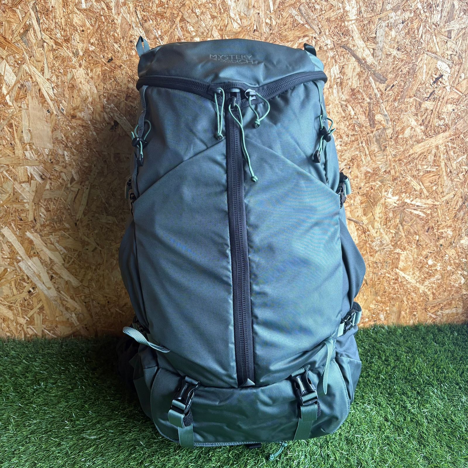 ミステリーランチ クーリー40-MENS-グレー バックパック