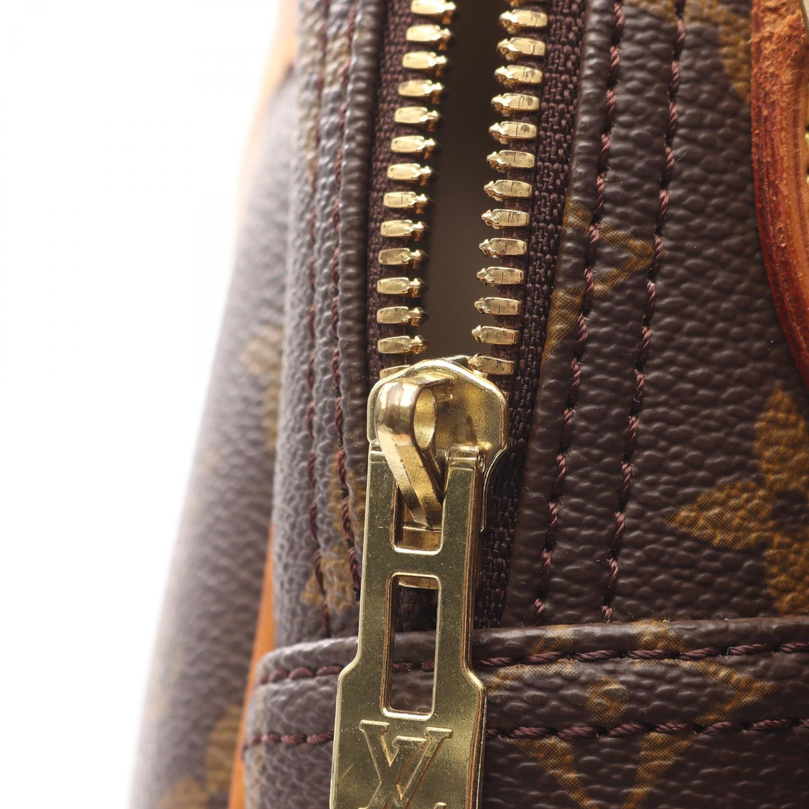 ショルダーバッグ