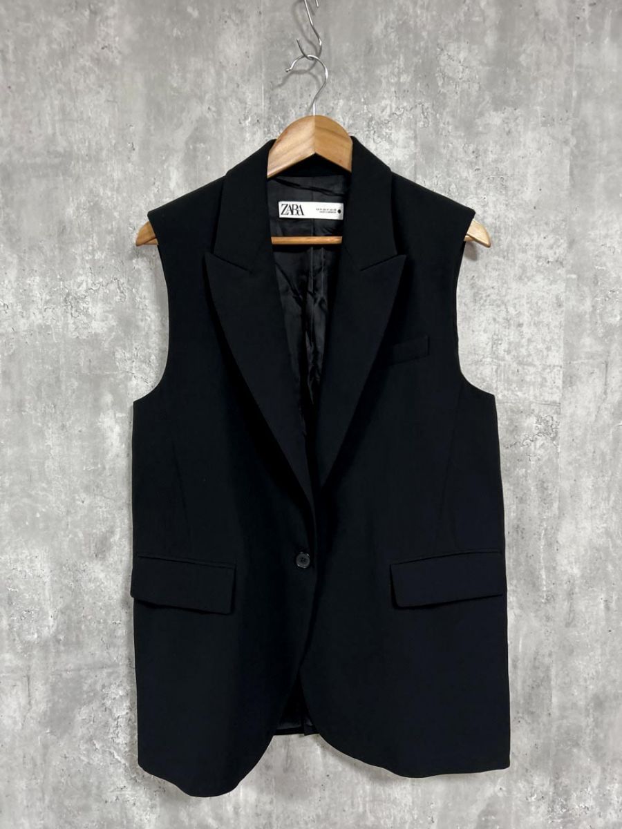 ZARA ラインストーンボタン ロング ベスト ZARA ザラ シンプル ロング ベスト sizeM/黒 □□ レディース