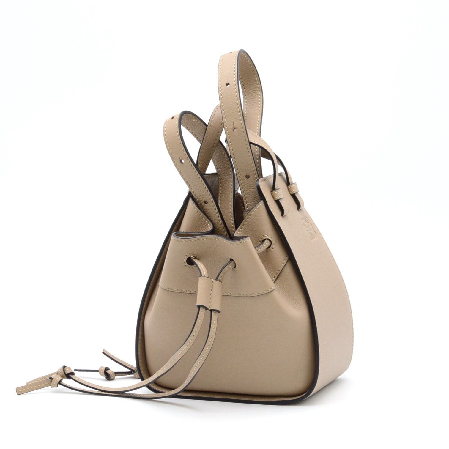 LOEWE ロエベ ハンモック ドローストリングミニ レザー 2WAY 