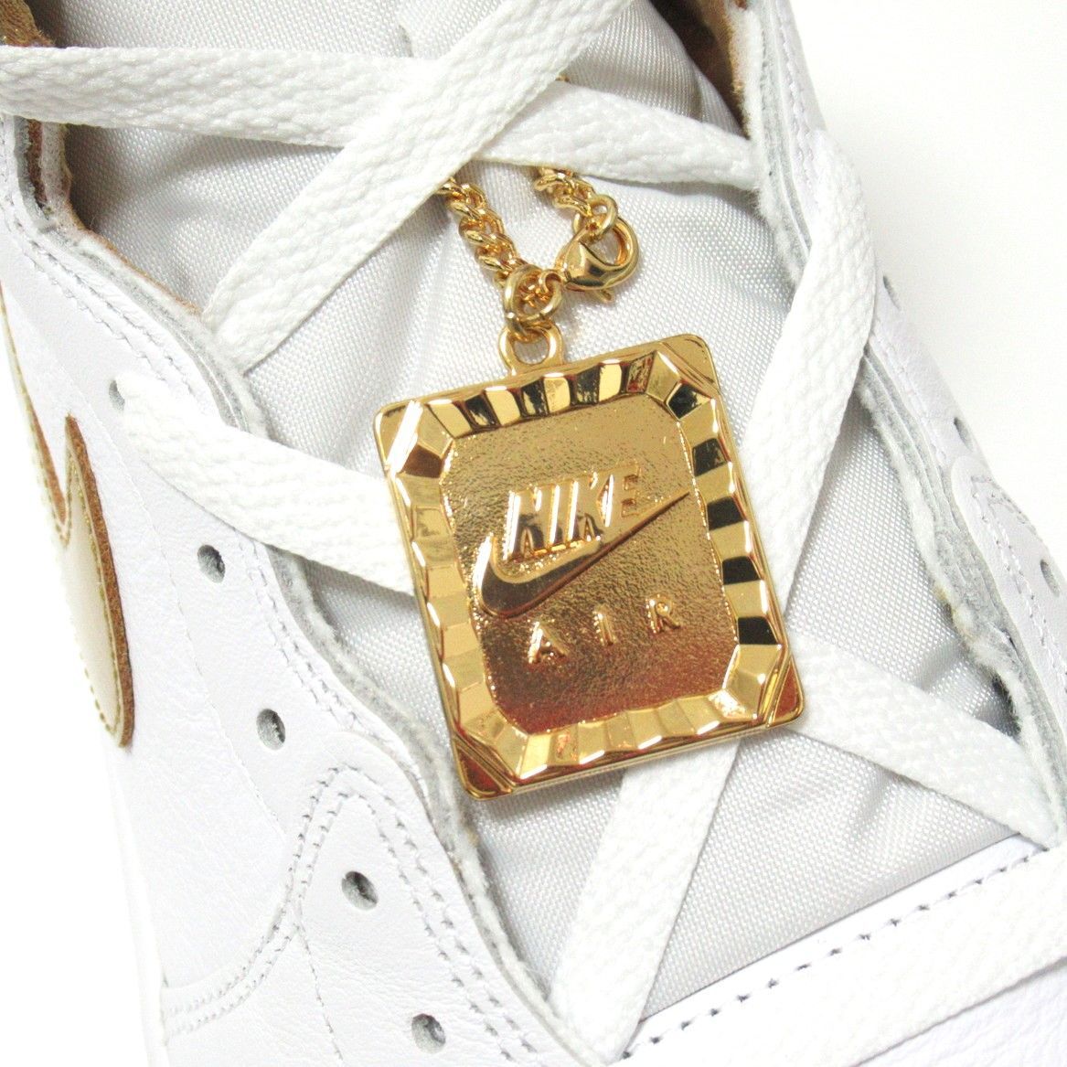 NIKE WMNS AIR JORDAN 1 RETRO HI OG 白 金 29cm ナイキ ウィメンズ