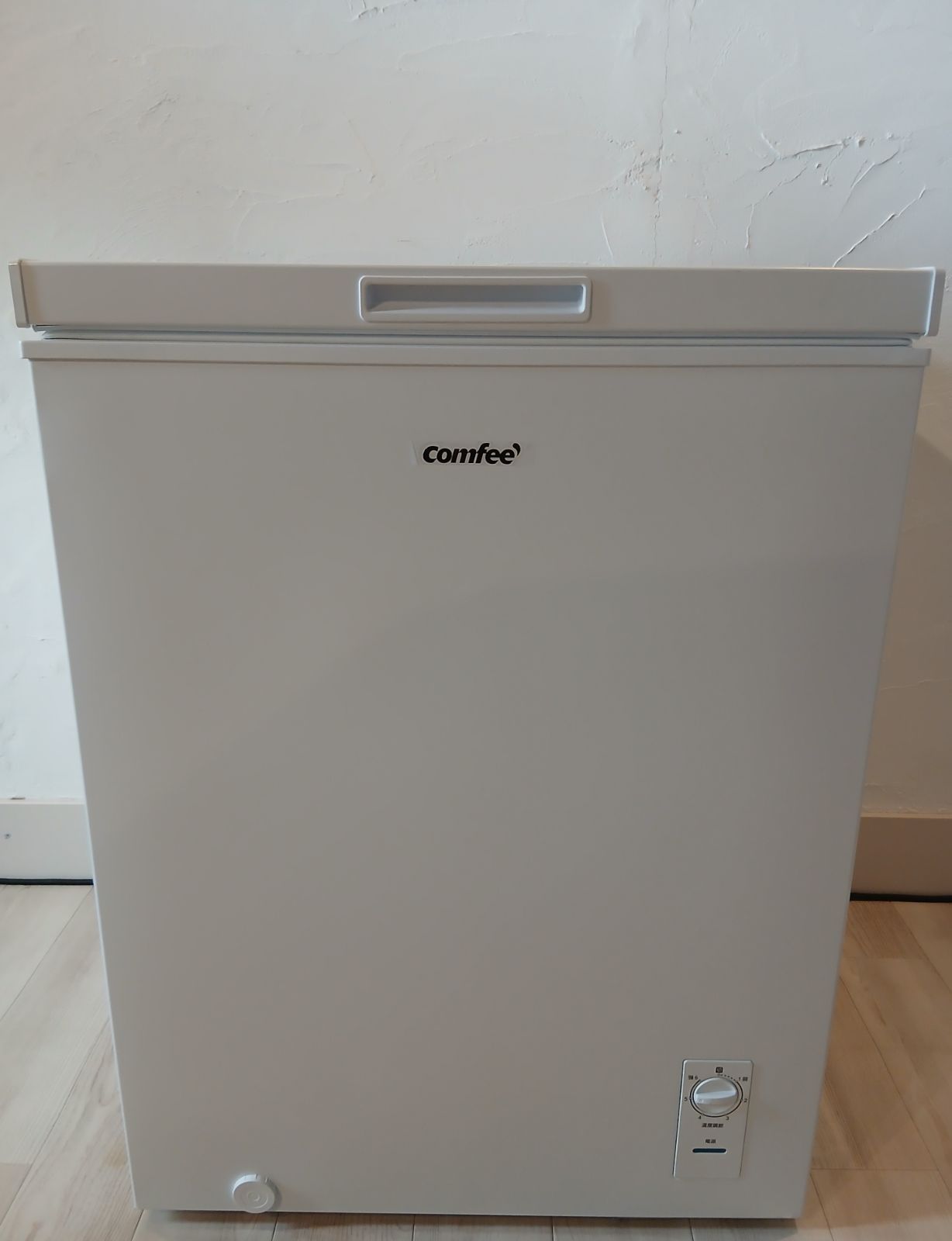 コンフィ 冷凍庫 容量142L 製 RCC143WH E なセット値引きも 概要欄をご一読ください comfee