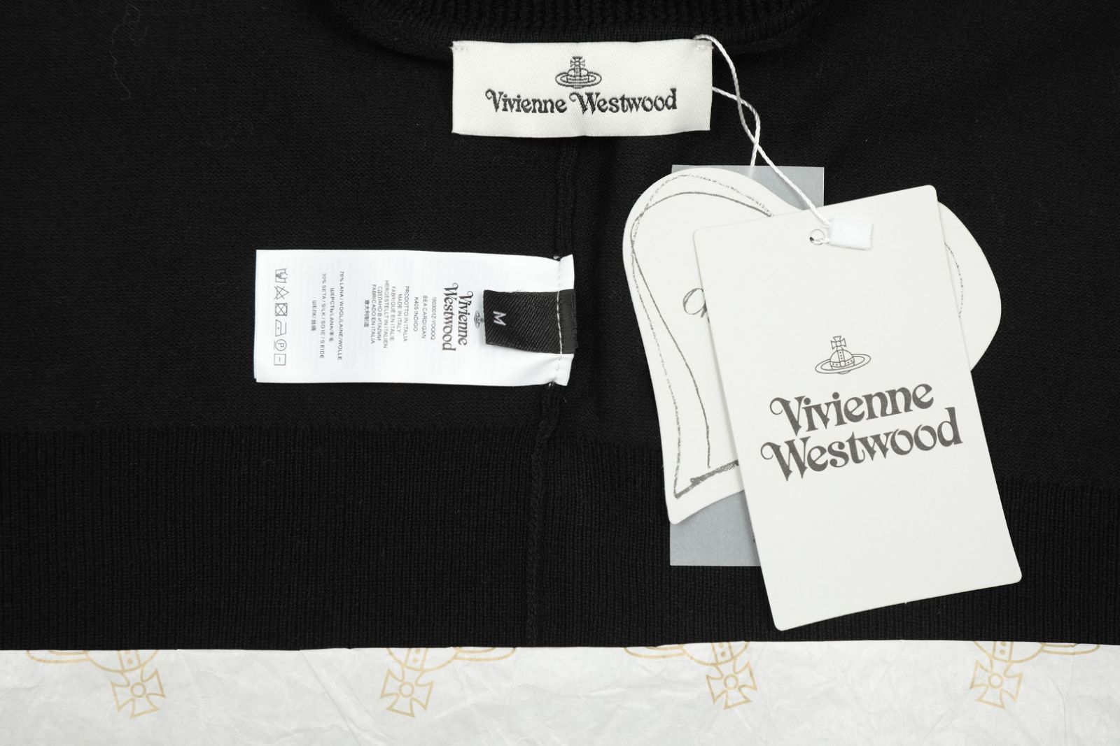 Vivienne Westwood ヴィヴィアンウエストウッド トップス ニットカーディガン ロゴ