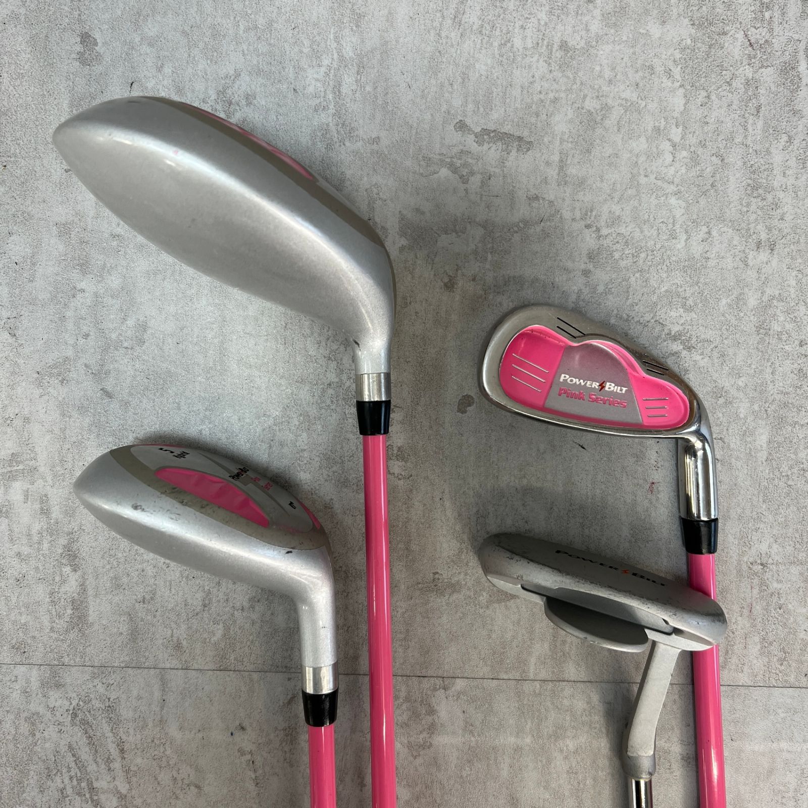 POWER　BILT　パワービルド　Pink　Series　ピンクシリーズ　 ジュニアゴルフ4本セット　子供用　キッズ　右利き用　入門用