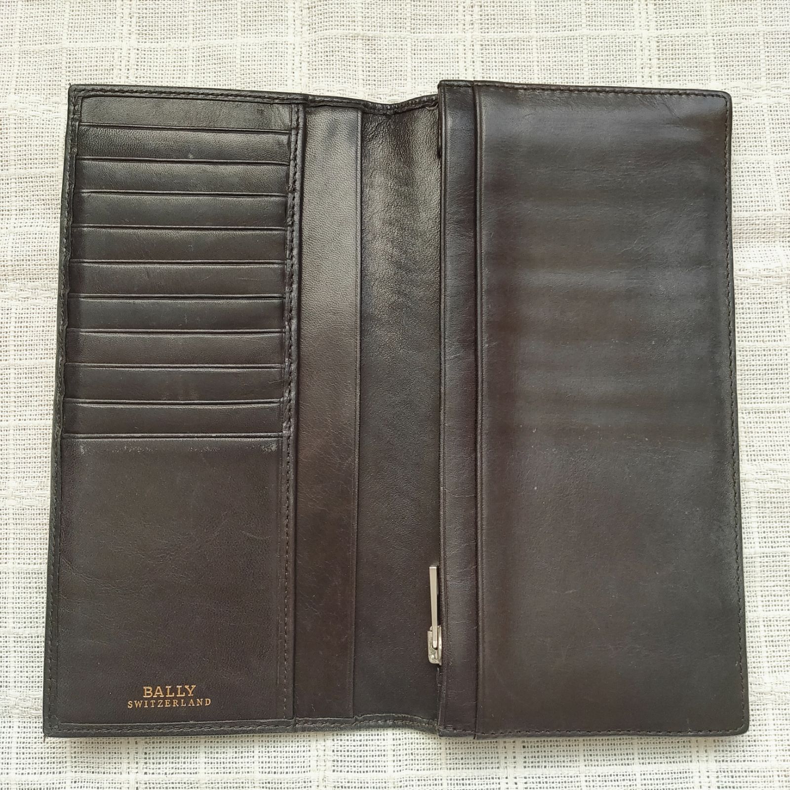 BALLY バリー 長財布 レザー ブラウン 赤白ライン レザー ユニセックス BALLY バリー 長財布 レザー ブラウン 赤白ライン ユニセックス