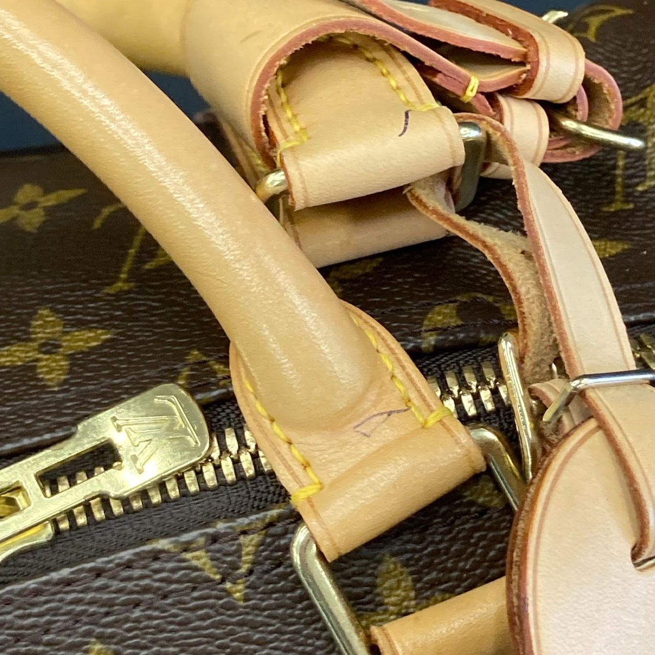 ルイヴィトンキーポル50 ボストンバッグ モノグラム 鍵付き ルイ