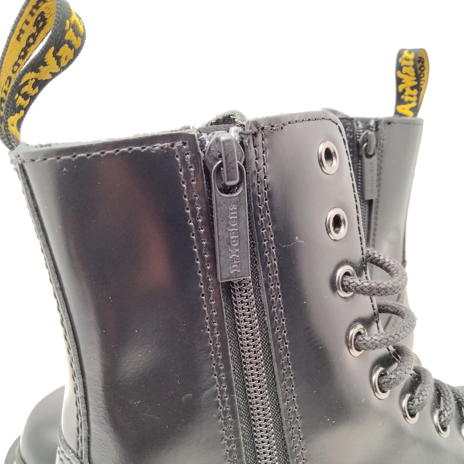 ️ドクターマーチン