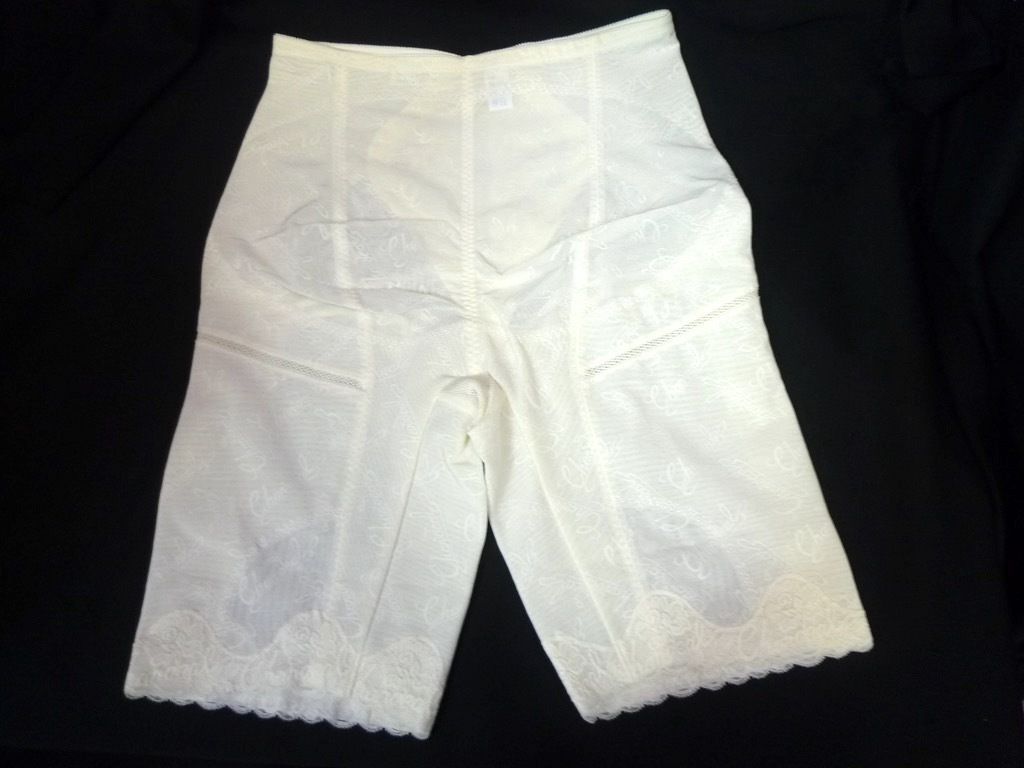 サイズ82 ホワイト