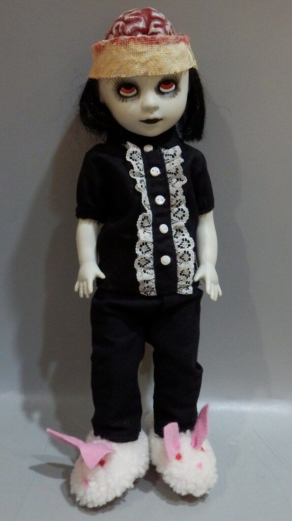 Living Dead Dolls Purdy リビングデッドドールズシリーズ9 メズコ リビングデッドドールズ シリーズ9 Purdy Variant