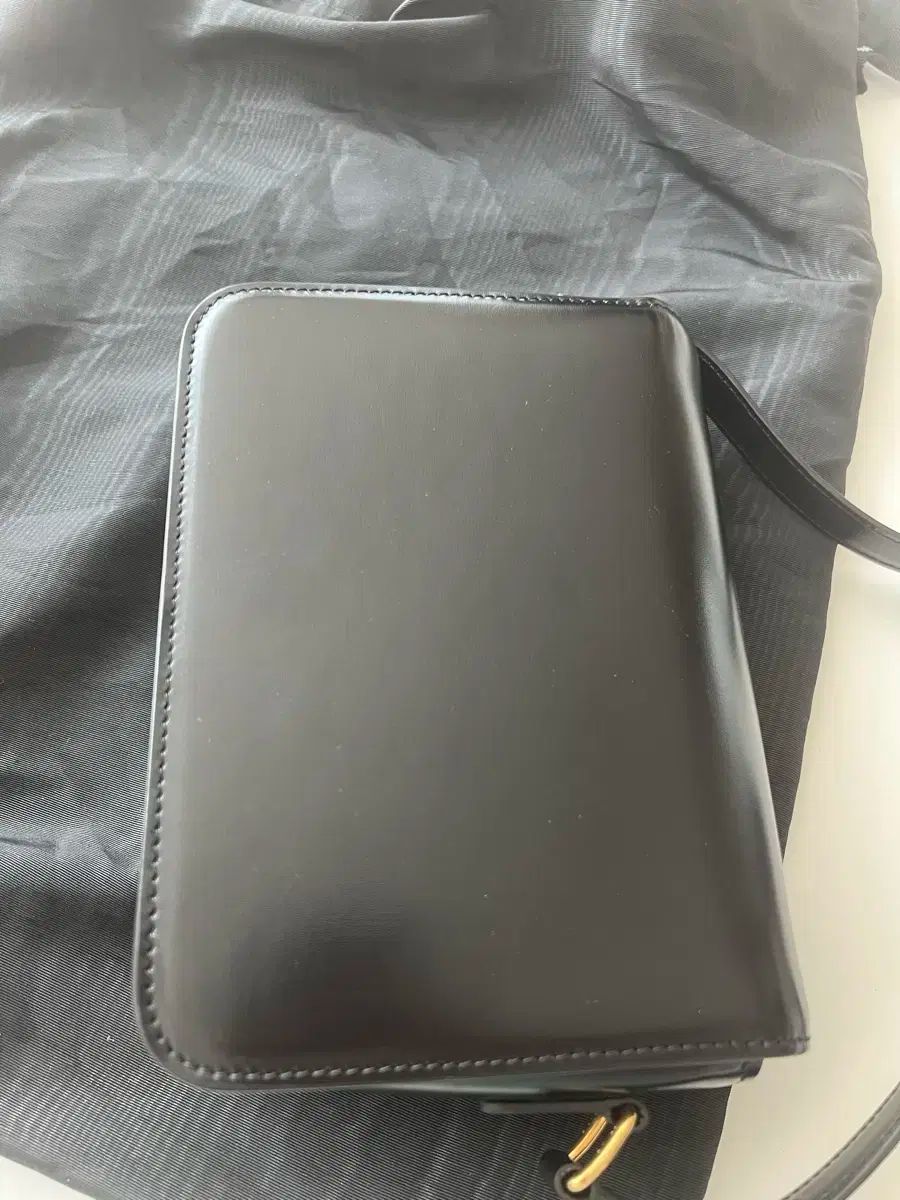 Celine セリーヌ