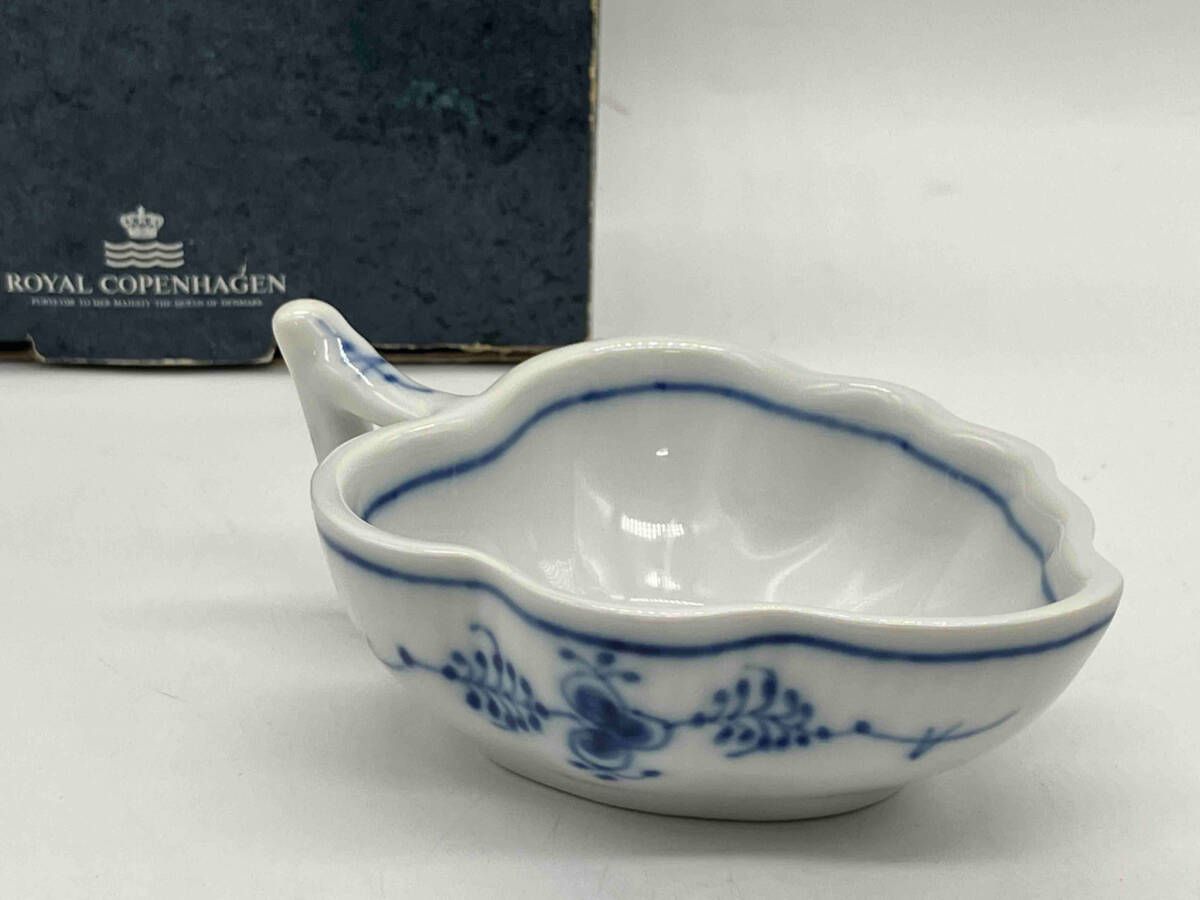 ロイヤルコペンハーゲン ブルーフルーテッド リーフディッシュ