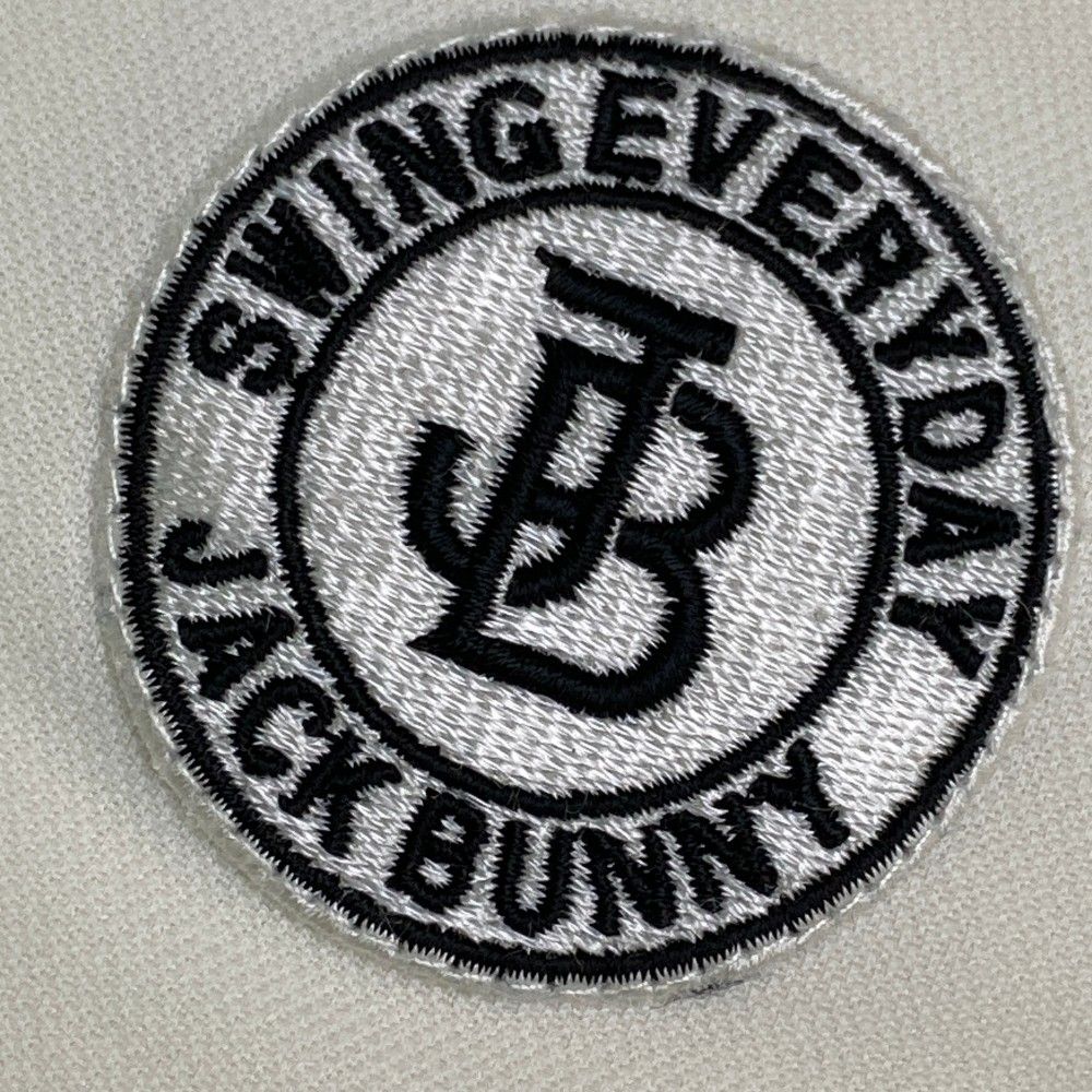 サイズ：6 JACK BUNNY ジャックバニー  モックネック半袖Tシャツ  ホワイト系 [240101432640] ゴルフウェア メンズ ストスト サイズ：6 JACK BUNNY ジャックバニー モックネック半袖Tシャツ
