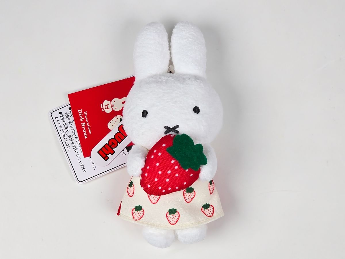 楽天市場】ストロベリー ミッフィー ぬいぐるみの通販 ミッフィー