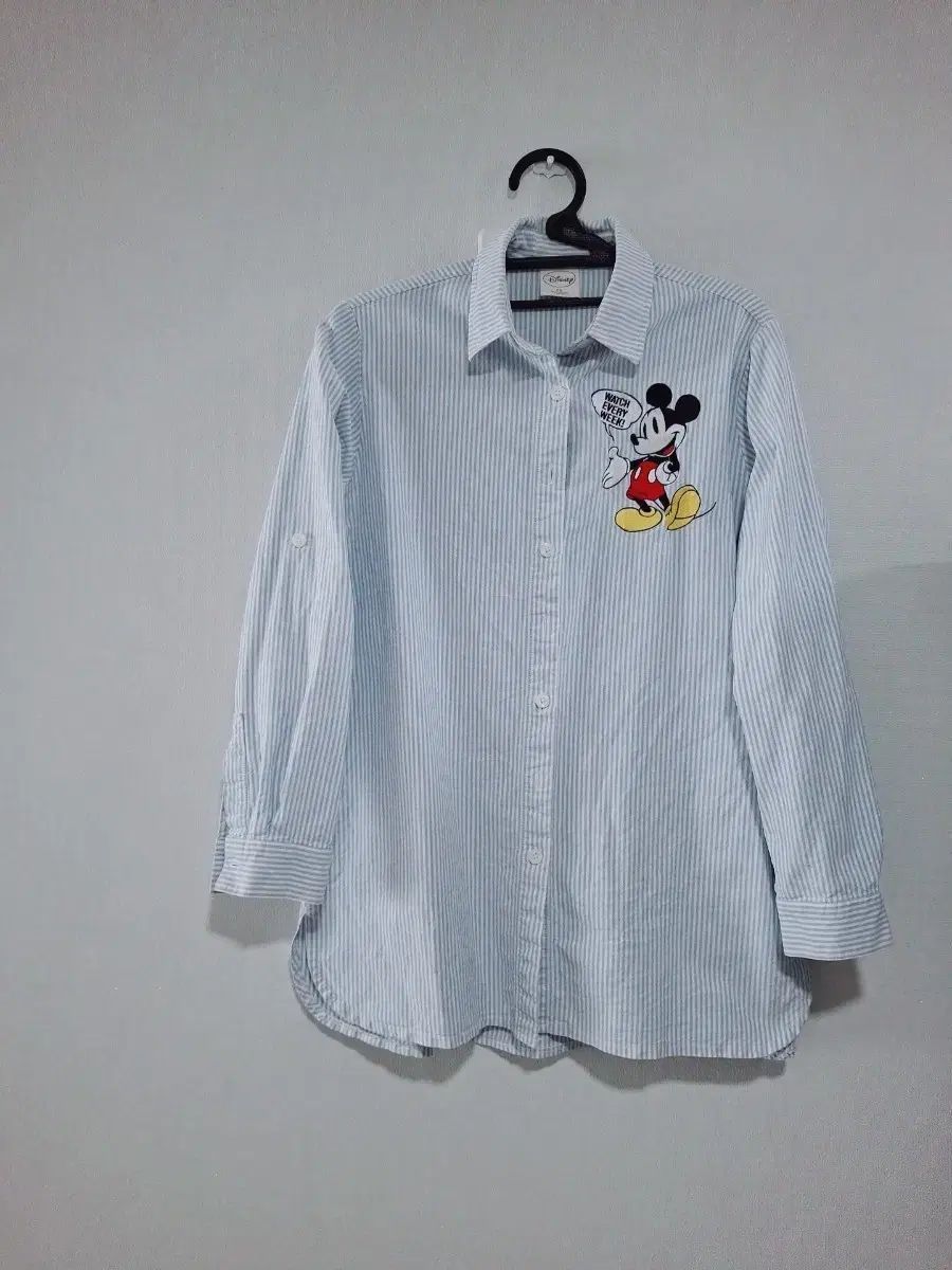 美品⭐︎香港ディズニー　ミッキーマウス ストライプシャツ ゲームシャツ レディース 95 Disney(ディズニー) ミッキーマウス ストライプ
