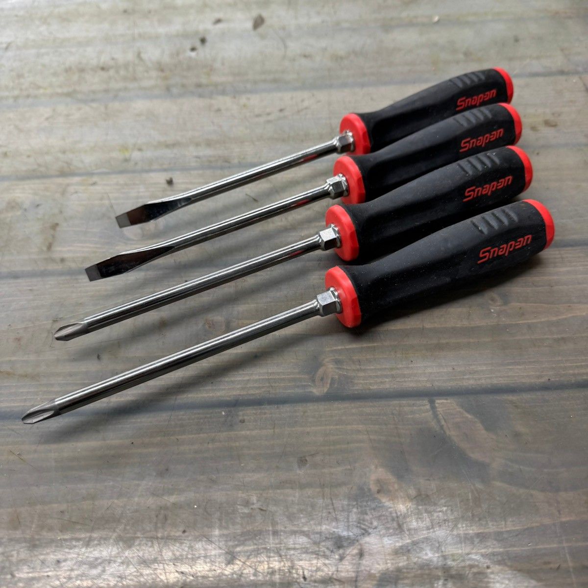 Snap-on スナップオン プラスドライバー SGDP631RA×2本 マイナスドライバー SGD6A×2本 戸田店