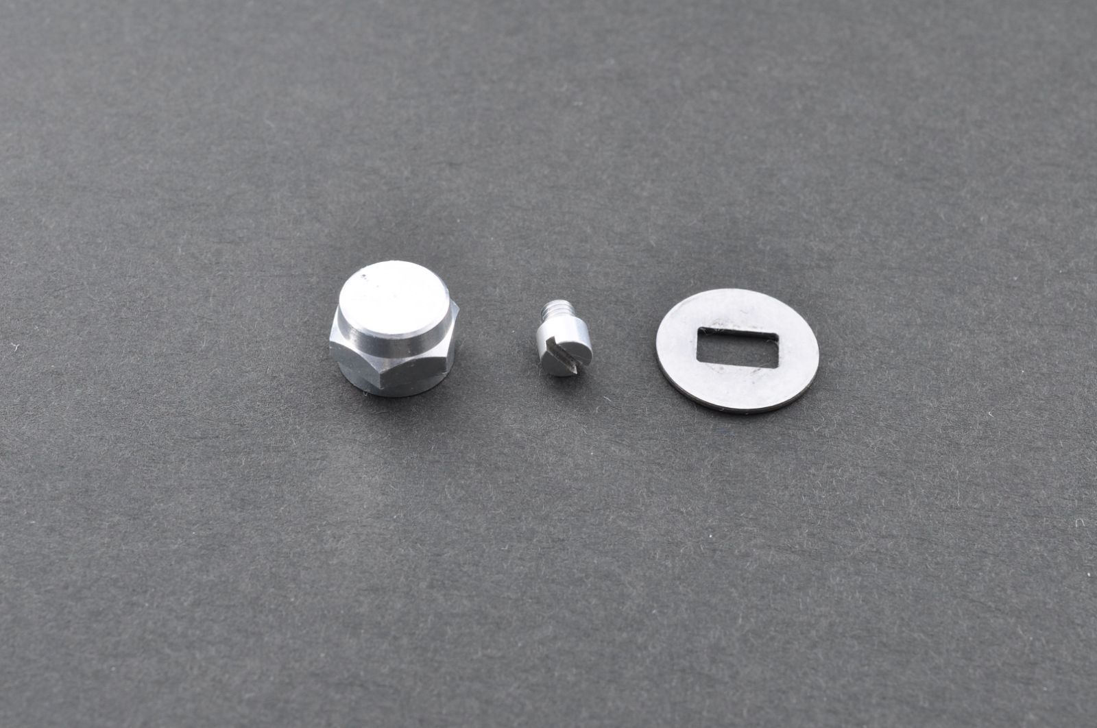 ☆ZPI イナーシャ カーボンハンドル 92mm EVAノブ シマノ用 付属品