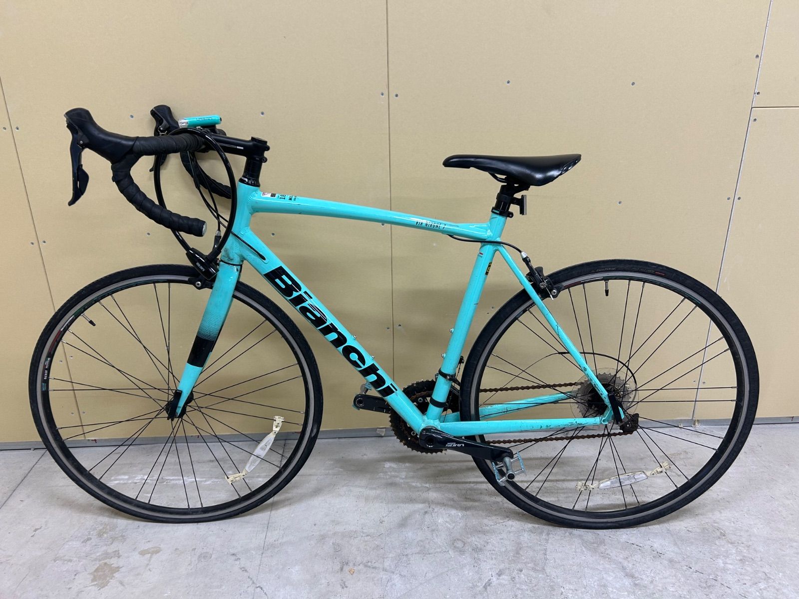 希少品】BIANCHI ( ビアンキ ) ロードバイク VIA NIRONE7 希少品】BIANCHI ( ビアンキ ) ロードバイク VIA NIRONE7