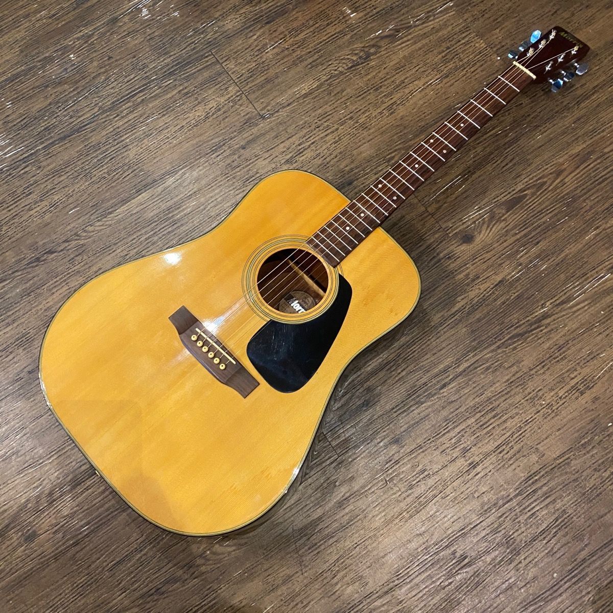Morris MD-502 Acoustic Guitar アコースティックギター モーリス