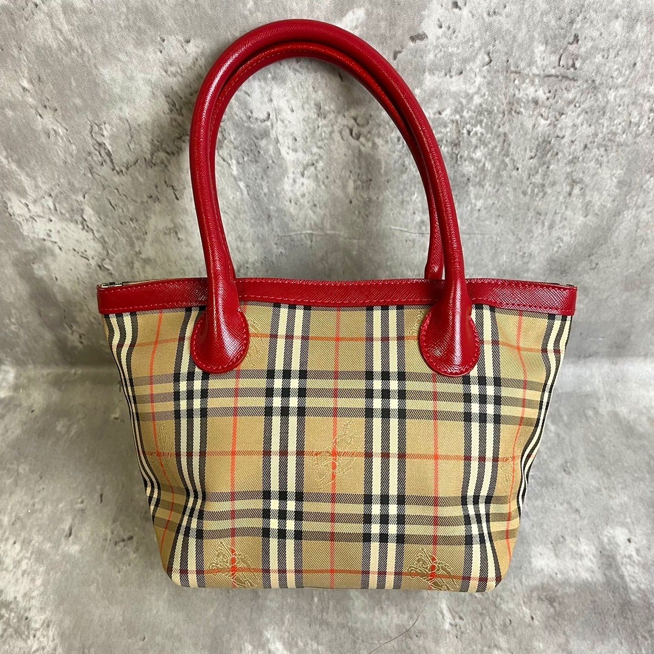 ✨良品✨burberry バーバリー ハンドバッグ トートバッグ ノバチェック シャドーホース ロゴ型押し キャンバス レザー レッド ブラウン 茶色  ビンテージ レディース - メルカリ