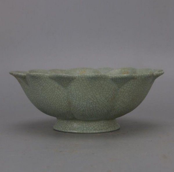 宋汝窯青釉奉華款徽宗御題蓮華碗 景徳鎮 陶磁器