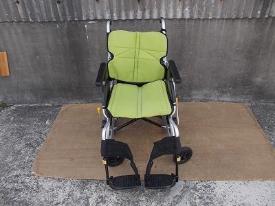 看護・介護用品 送料無料（一部地域を除く） 自走式車椅子 ネクストコア