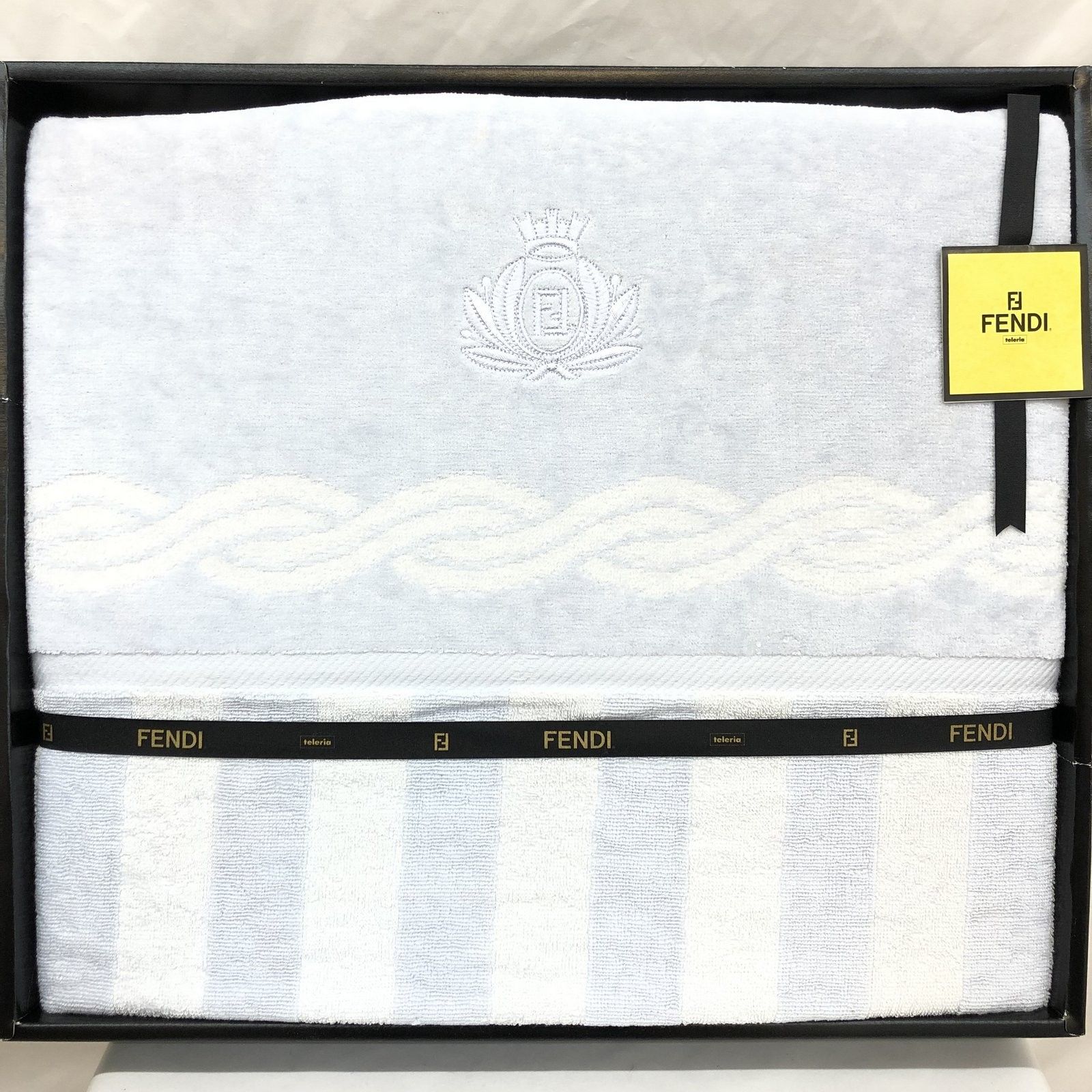 FENDI フェンディ タオルケット 140×200cm シングル ライトブルー