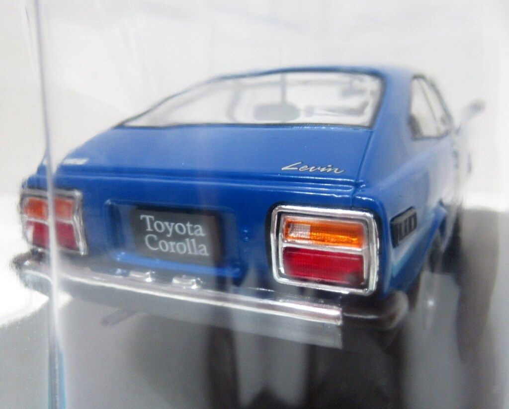 アシェット 1/24 国産名車コレクション トヨタ カローラ レビン