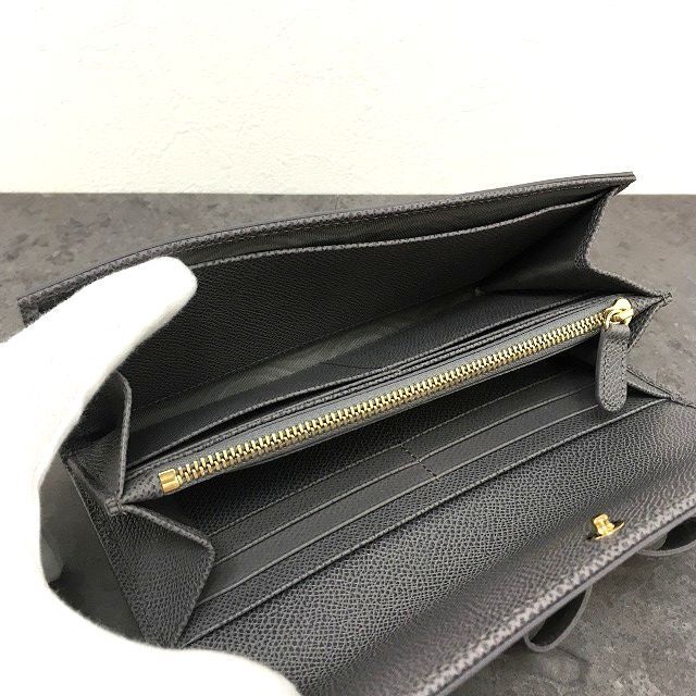 349 送料込み！ 未使用品 Salvatore Ferragamo 長財布 22C870 ヴァラ  