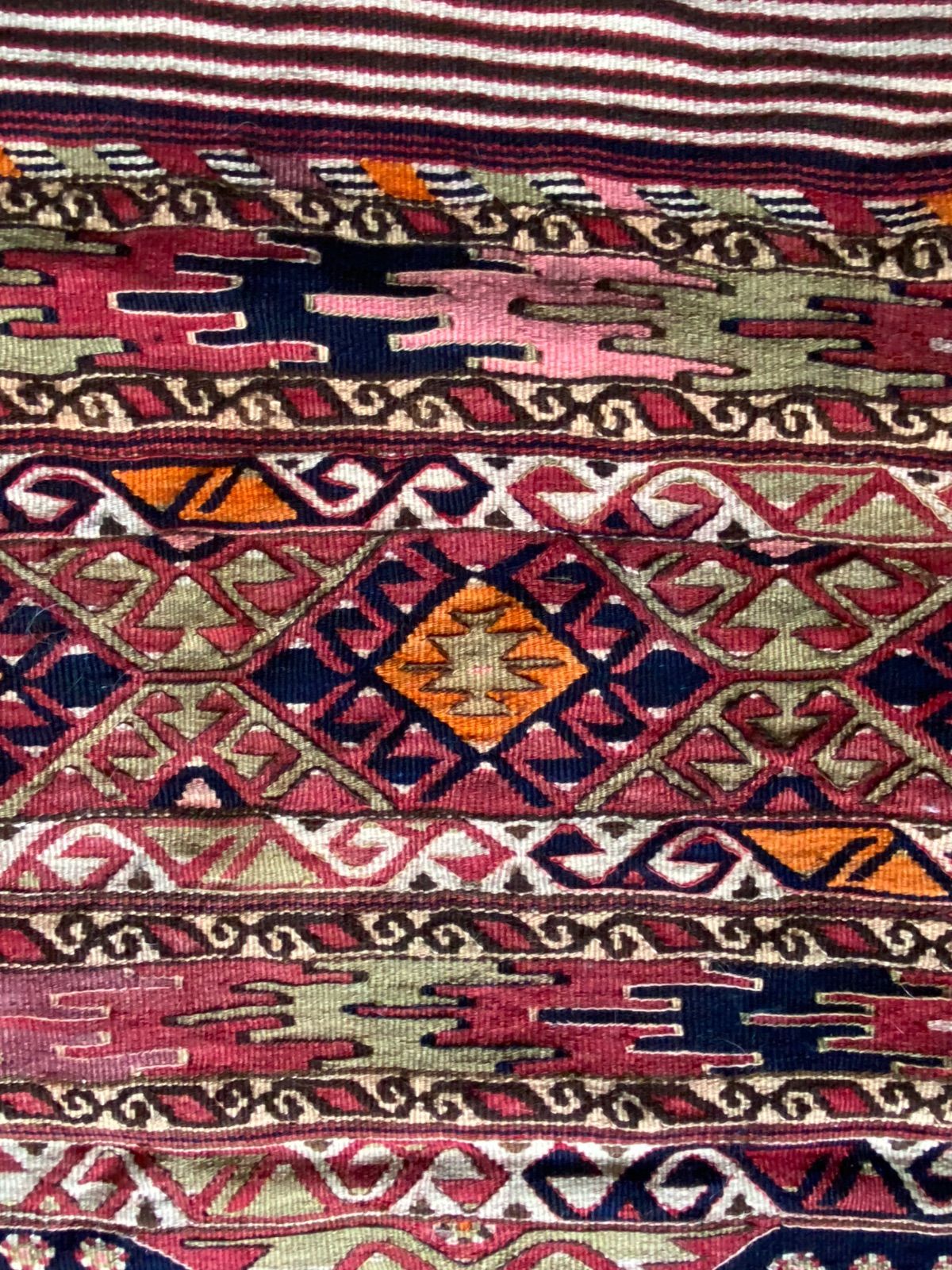 のオリジナル細かい織りと柄総草木染是非手に入れてください