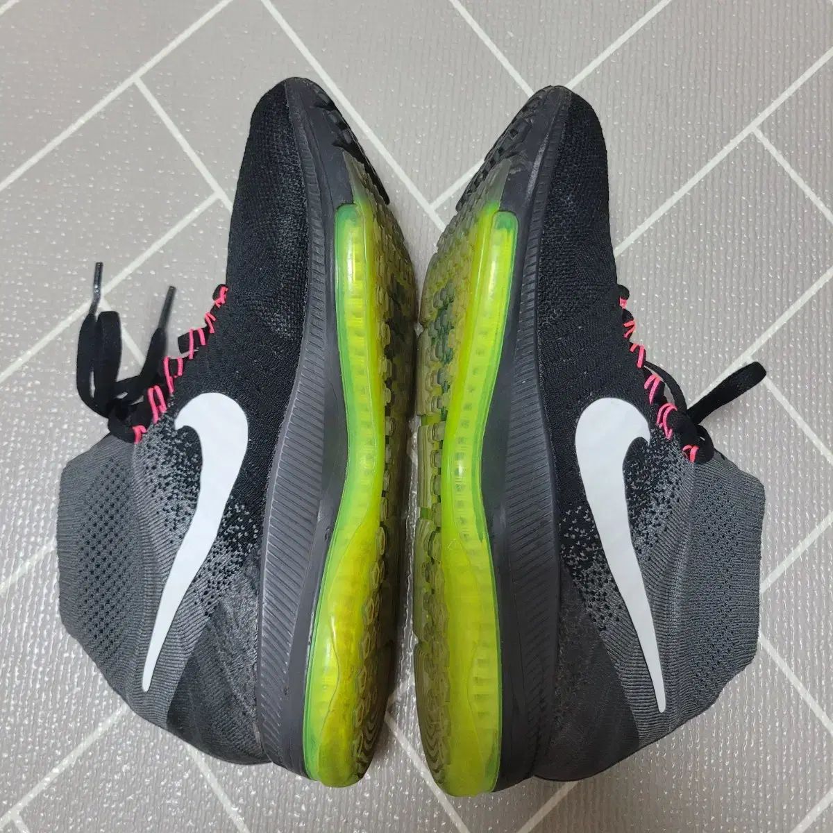 新品 NIKE フライニット ランニングシューズ 24 y□【24.5cm】ナイキ/NIKEフライニット ワン Flyknit One