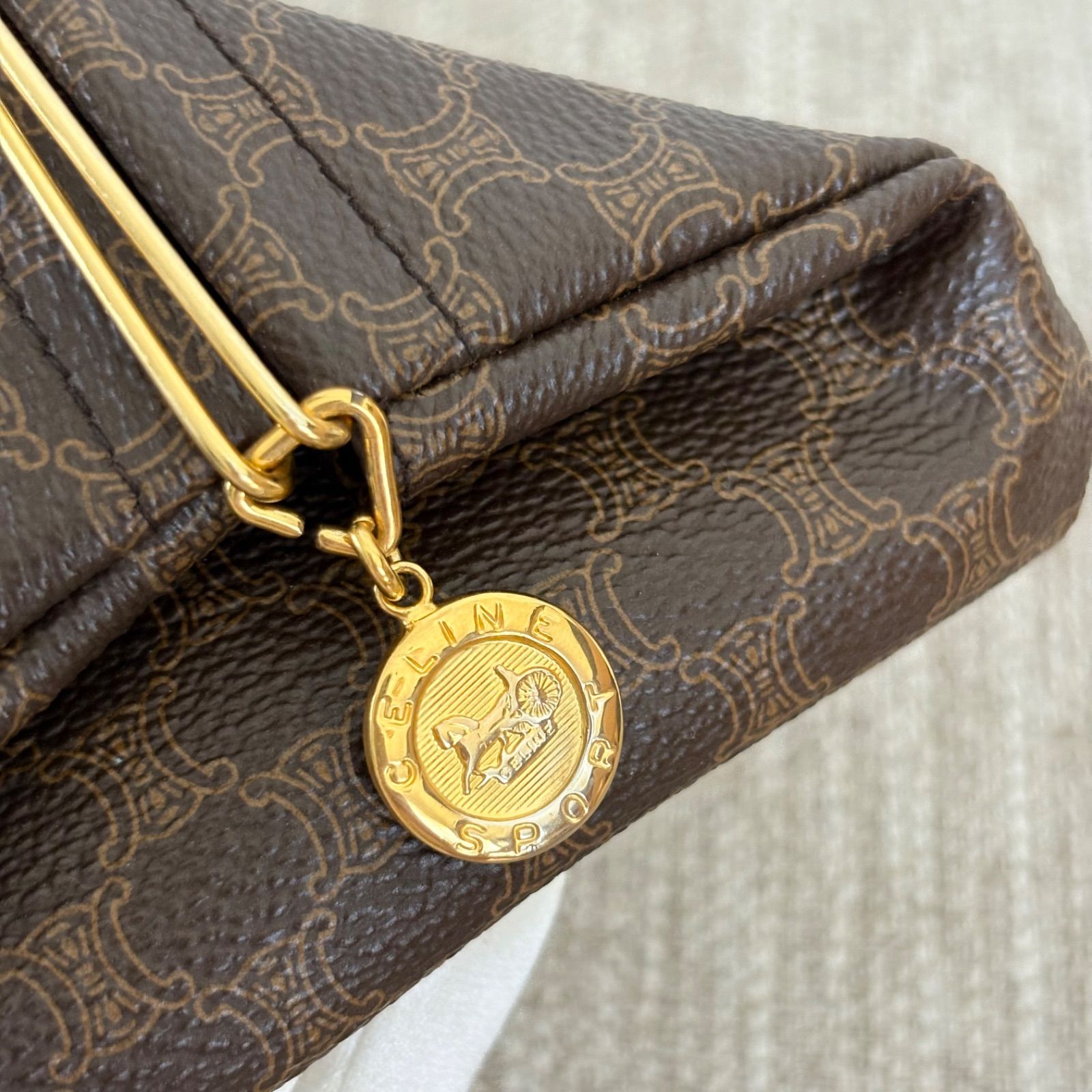 セリーヌ　CELINE コインケース　廃盤　vintage CELINE コインケース 10C662GEA.14MLトリオンフ(507050761