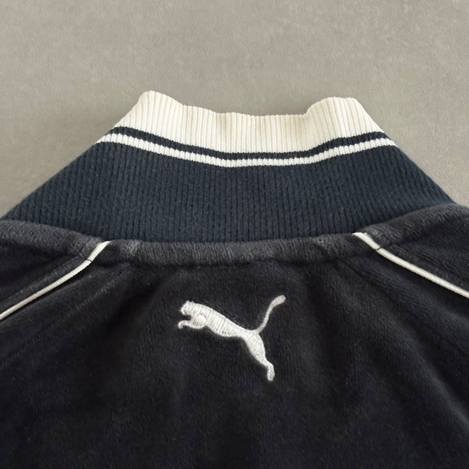 【希少】PUMA プーマ ベロア トラックジャケット Mサイズ 170cm 00´s PUMA プーマ トラックジャケット ベロア ジャージ size M