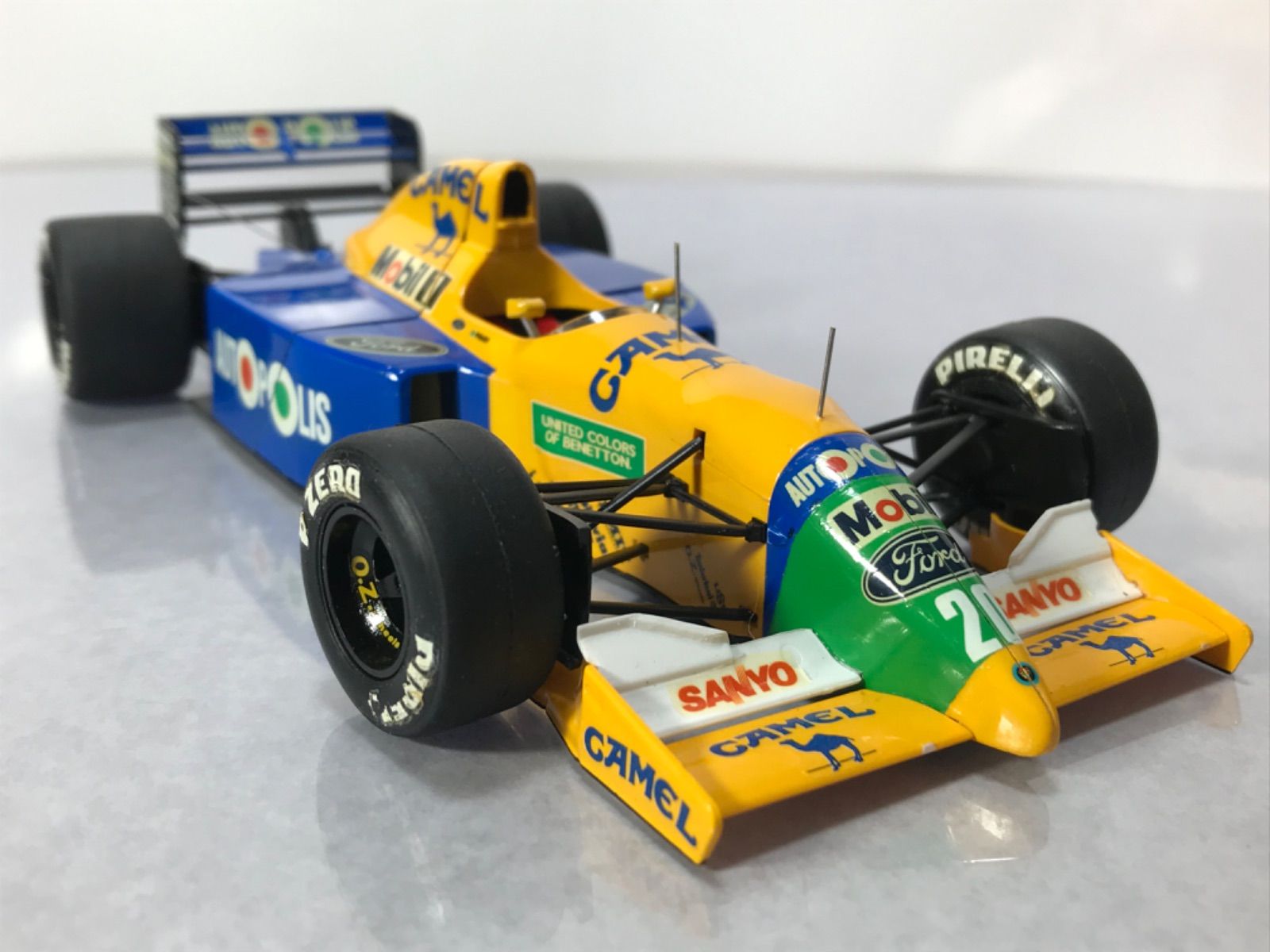 ベネトンフォードB190 B（1991カラー）ハセガワの1/24キットの完成品