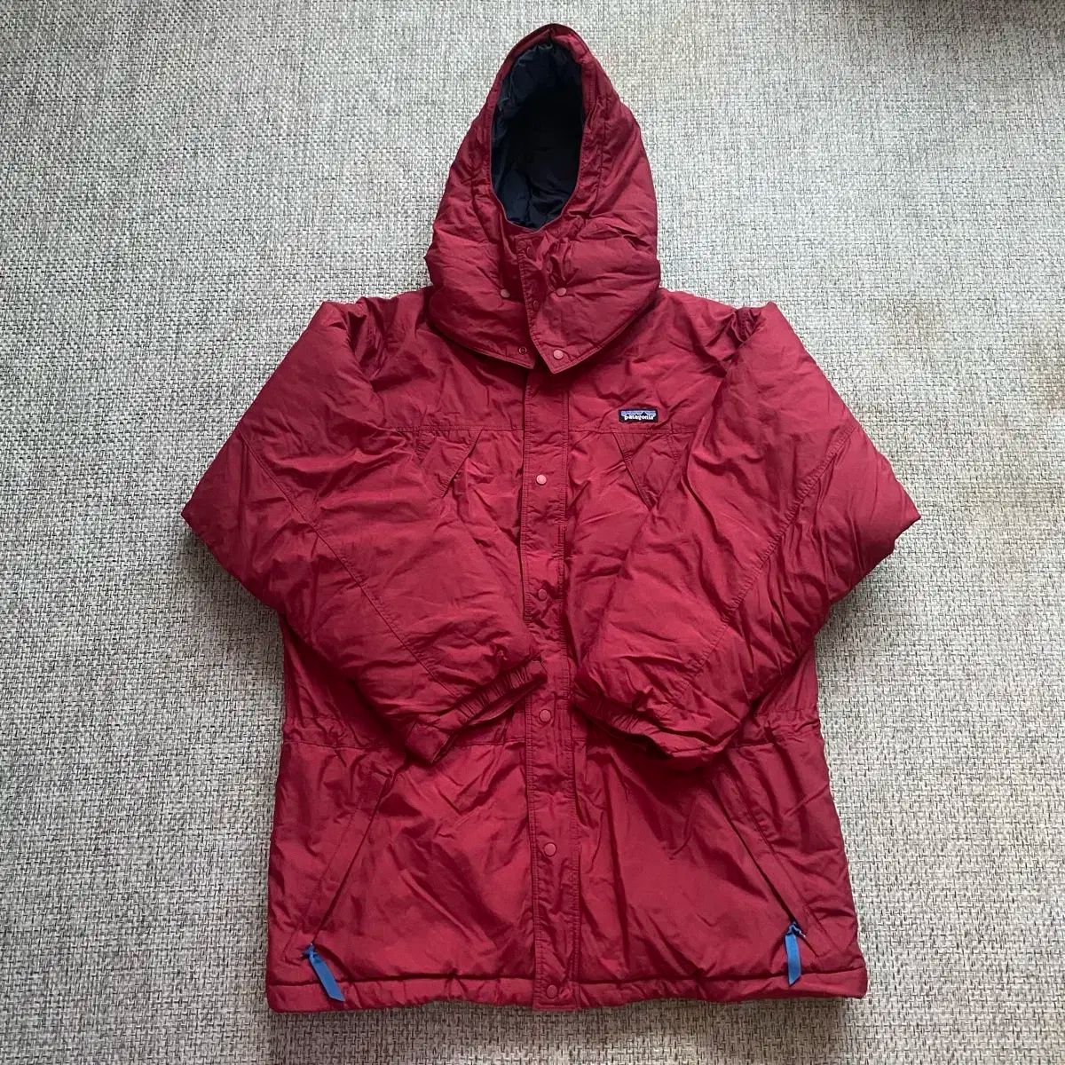 patagonia(パタゴニア) ダウンジャケット マウンテン パーカー 血のついた メンズ M