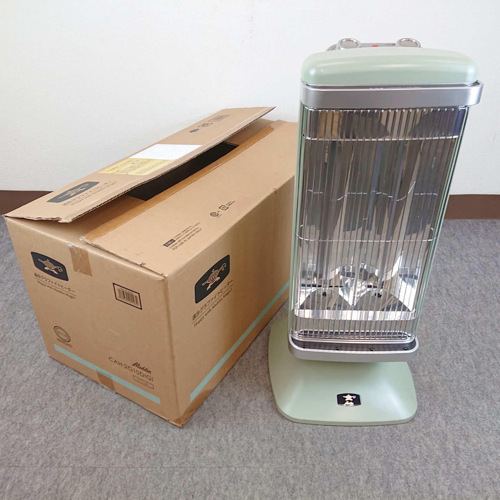 美品【2021年製】アラジン 遠赤外線ヒーター グラファイトヒーター CAH