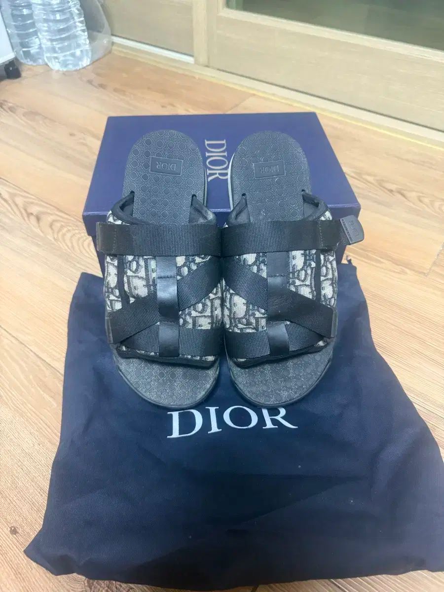 ディオール オブリーク アルファ スリッパ