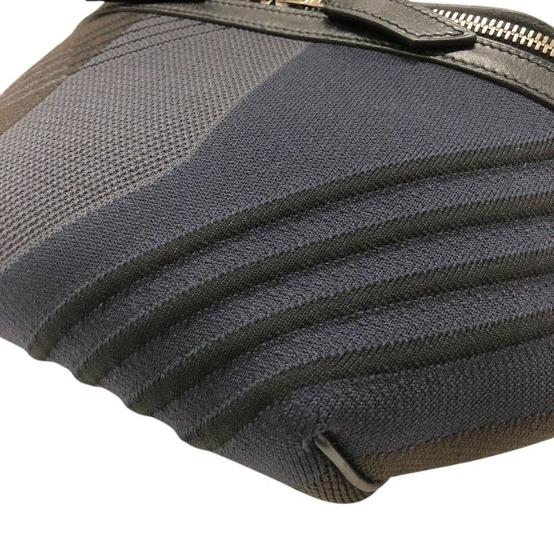 シティスライドPM ボディバッグ