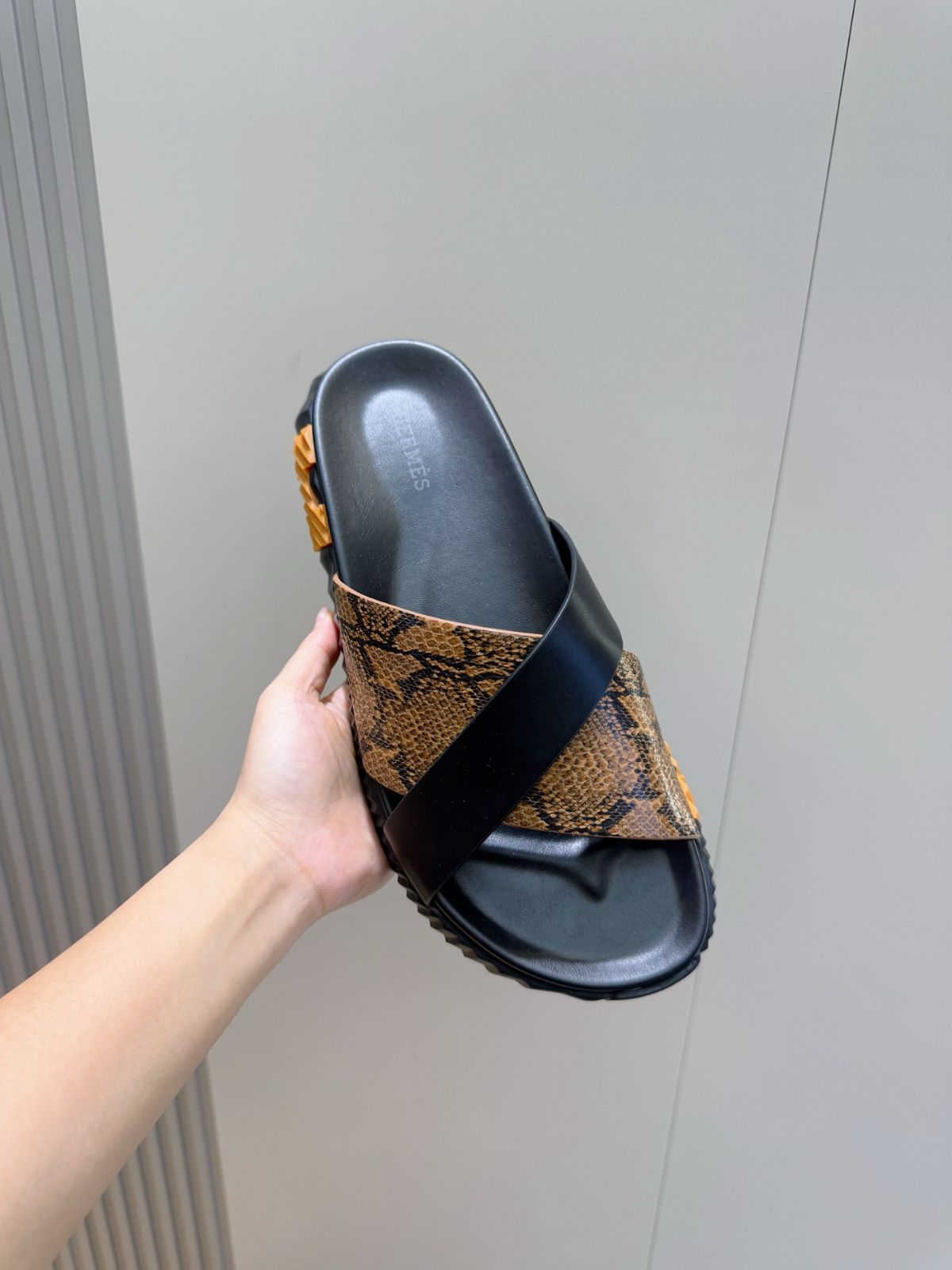 【履きやすい】◆HERMES◆オズスリッパ 楽天市場】エルメス HERMES オズ フラットシューズ スリッパ