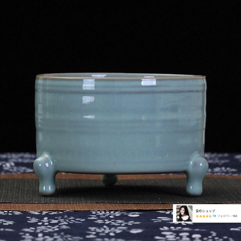 宋汝磁器の3つの足の筆洗をきます  文房 置物 景徳鎮 陶磁器 工芸品 美術品 宋汝磁器の3つの足の筆洗をきます 文房 置物 景