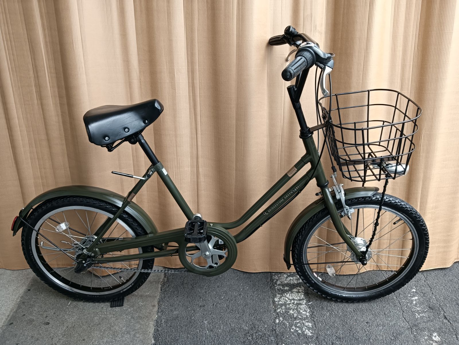 引取 ブリヂストン グリーンレーベル ベガス VEGAS VEG03T