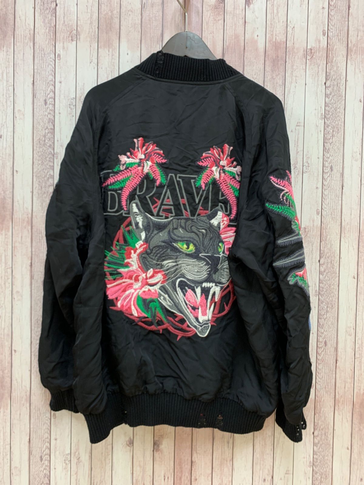 【DIESEL】レアな一品！スカジャン ☆DIESEL ディーゼル リバーシブル スカジャン 虎 花 刺繍 XS