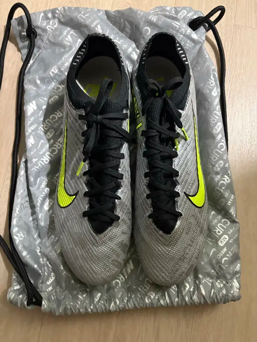 ナイキ マーキュリアル ヴェイパー 15 サッカーシューズ 275