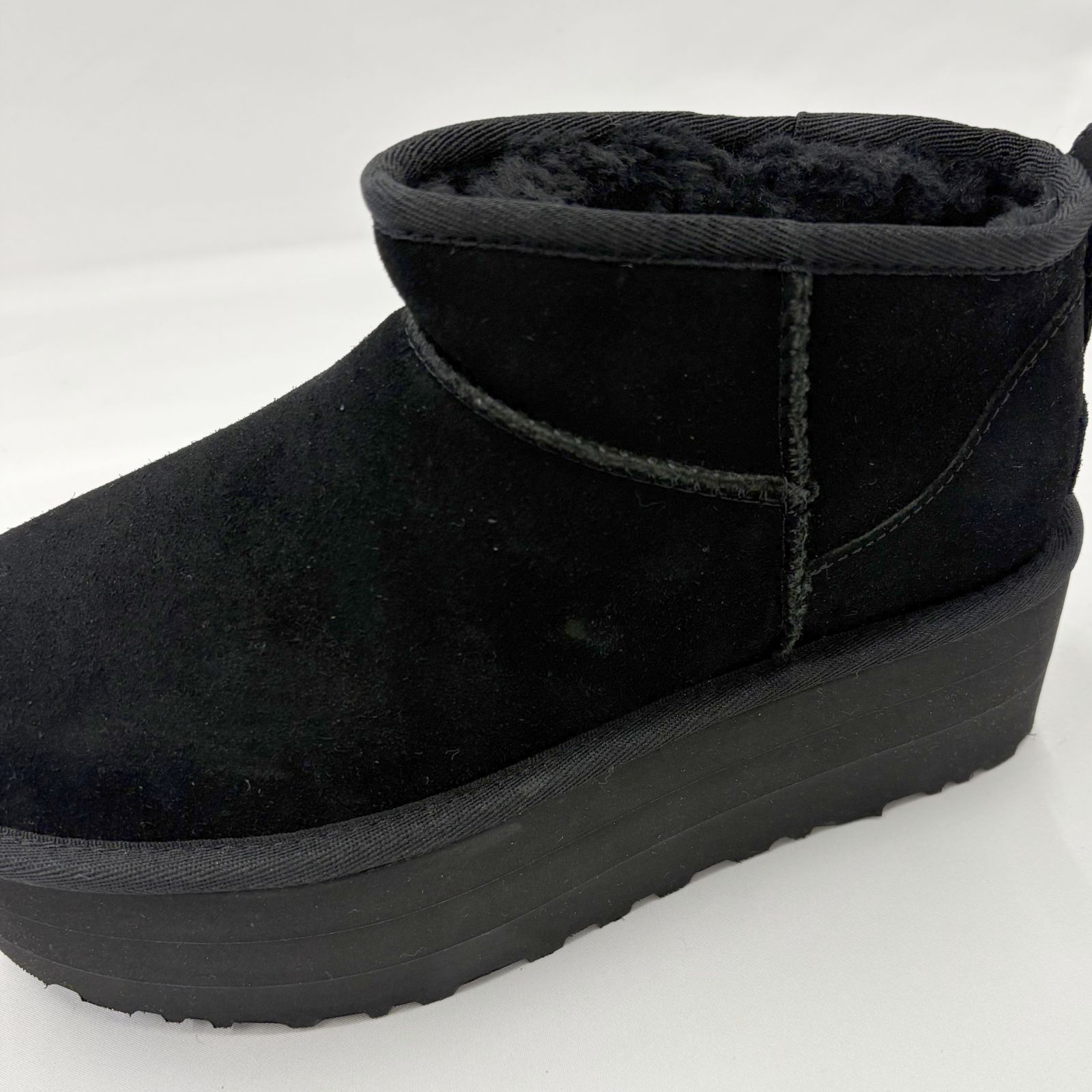 ブラック 厚底ムートンブーツ