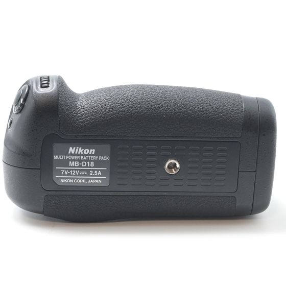 MB-D18