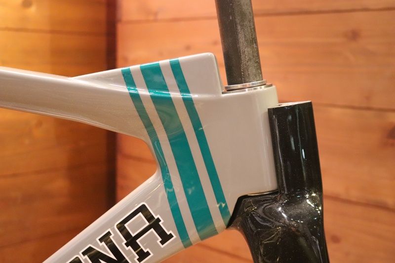 ノバコローナ NOVACORONA フィエルテ Fierte Sサイズ レッド 2023