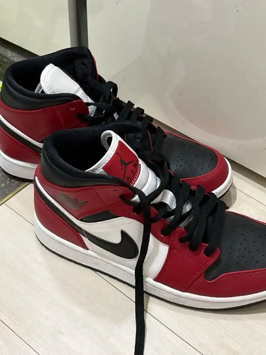 NIKE ナイキ ジョーダン ハイ シカゴ 255