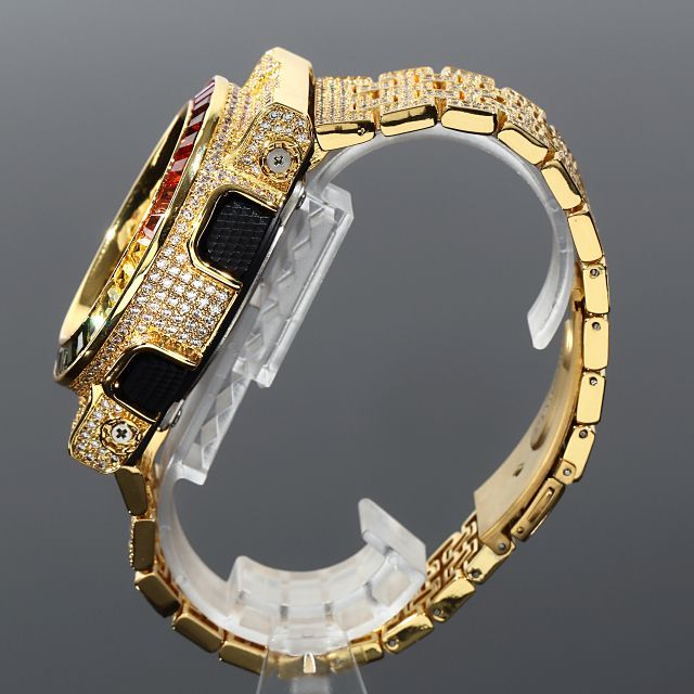 G-SHOCK カスタムベゼル　ダイヤ G-SHOCK カスタム GA100 フルカスタム Gショック 大粒CZダイヤベゼル